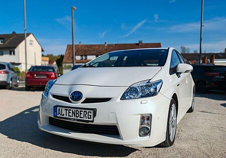 Toyota Prius Executive 1.8 Hybrid Navi HUB Xenon TÜV