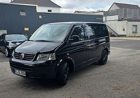 VW T5 Multivan Volkswagen T5 2.5 TDI zuverlässig & Scheckheftgepflegt