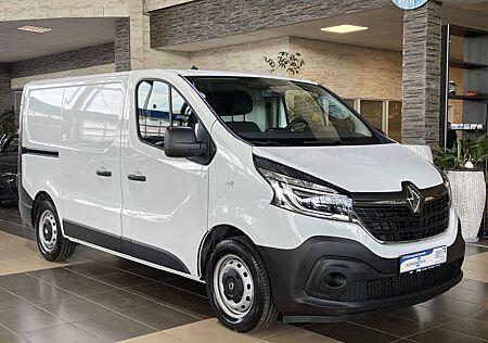 Renault Trafic L1H1 2,8t Komfort Würth-Regale Full-LED