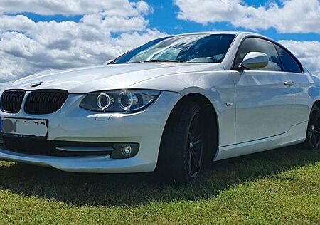 BMW 320i Coupé -
