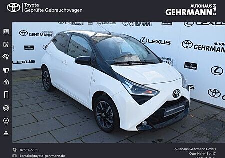 Toyota Aygo (X) Aygo -final*CarPlay*