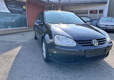 VW Golf Volkswagen V Lim. Trendline KLIMA ALUAHK TÜV NEU