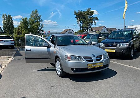 Nissan Almera 1.5 Klimauto.