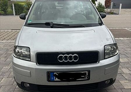 Audi A2 1.4 -