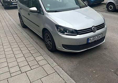 VW Touran Volkswagen 16 tdi - Tüv Neu - Top Zustand