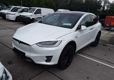 Tesla Model X Performance 7-Si FSD Prem. Int. Schwarz