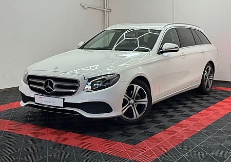 Mercedes-Benz E 220 d T Aut. Navi Leder LED Top zustand
