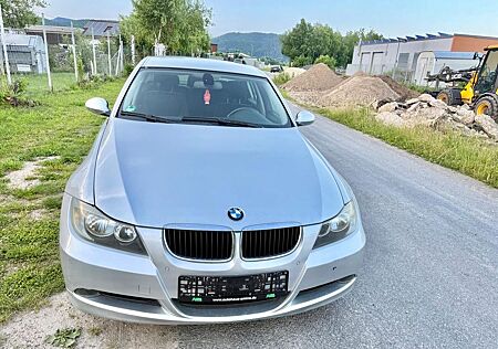 BMW 318i