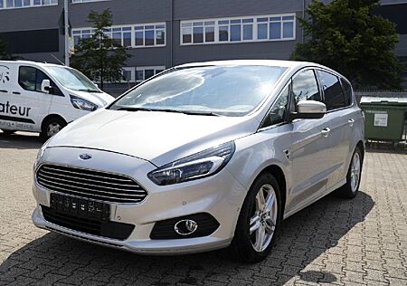 Ford S-Max Titanium 2.0 TDCI Powershift, Anhängerkupp