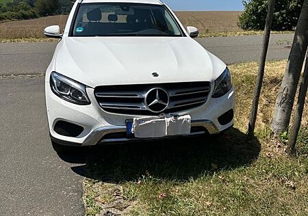 Mercedes-Benz GLC 220 d 4MATIC Autom. -