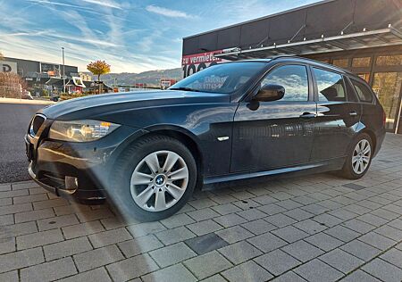 BMW 318i Touring *PANORAMA*XENON*AUTOMATIK*