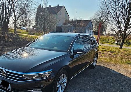 VW Passat Variant Volkswagen 2.0TDI DSG Virt.Cockpit-CAM-.....