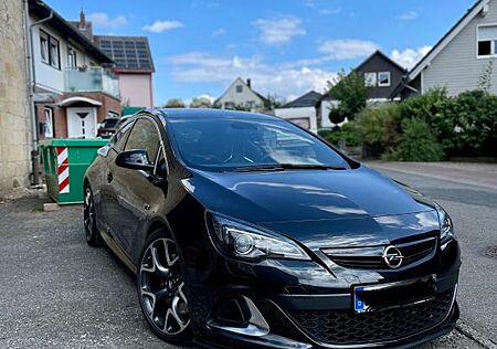 Opel Astra 2.0 Turbo OPC, OPC Paket 2