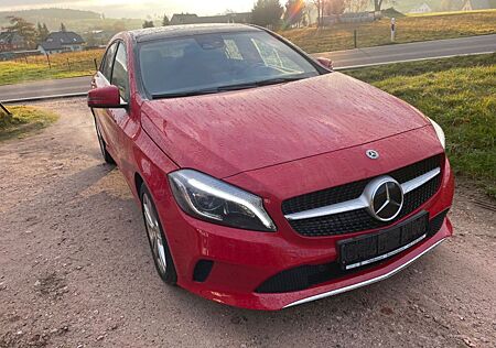 Mercedes-Benz A 220 A -Klasse CDI / d 4Matic