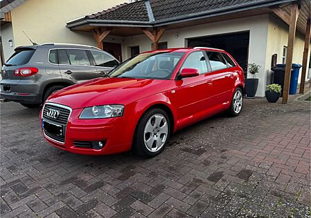 Audi A3 1.6 Ambiente Sportback Ambiente