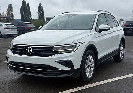 VW Tiguan Volkswagen Life