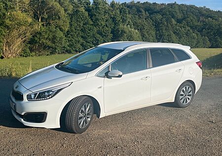 Kia Cee'd Sportswagon cee'd SW 1.6 CRDi UEFA EURO*Navi*Kamera*SHZ