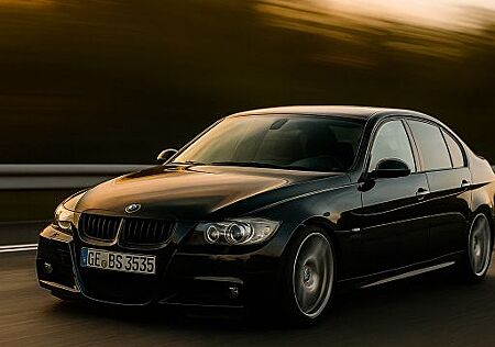 BMW 320si -M Paket