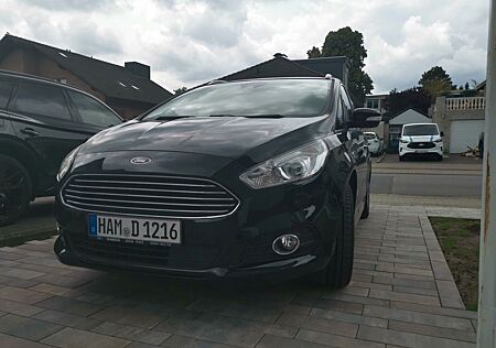 Ford S-Max 2,0 TDCi 110kW Trend PowerShift Trend