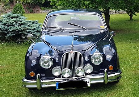 Jaguar MK II