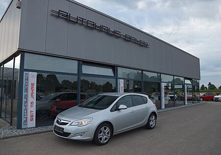 Opel Astra 1.4T Design Edit. 17"!Klima!PDC!SH!