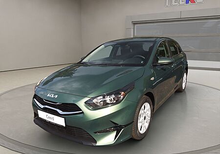 Kia Cee'd CEED 1.5T 140 VIS KOMF+ (NAV)