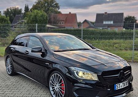 Mercedes-Benz CLA 45 AMG Shooting Brake CLA 45 AMG SPEEDSH...