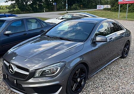 Mercedes-Benz CLA 220 CDI DCT AMG Line AMG Line