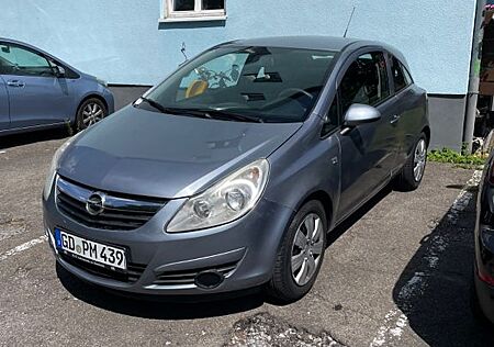 Opel Corsa 1.2 mit TÜV!
