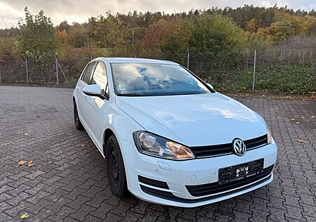 VW Golf Volkswagen 1.6 TDI BMT Trendline Trendline