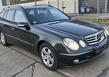 Mercedes-Benz E 220 CDI T AVANTGARDE Avantgarde
