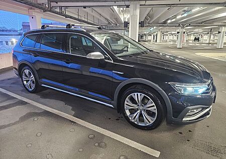VW Passat Alltrack Volkswagen 2.0 TDI SCR 140kW DSG 4MOT A...