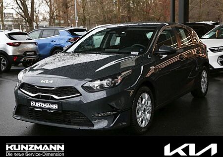 Kia Cee'd 1.5T DCT Vision Navi Klima Kamera LED SHZ