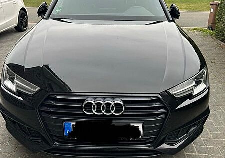 Audi A4 35 TFSI S tronic -
