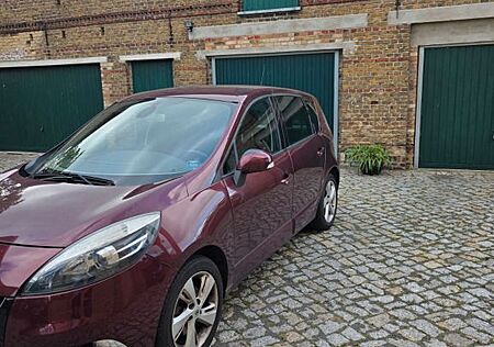 Renault Megane Expression 1.6 16V 110 Expression