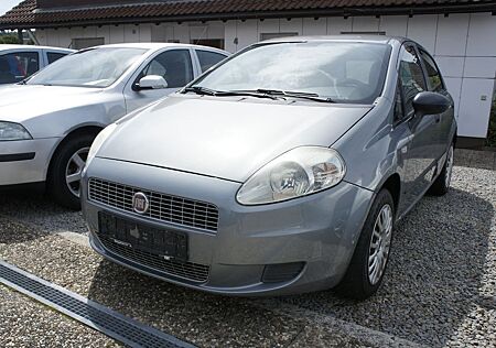Fiat Grande Punto 1.2 8V Active"KLIMA-ALU-SHZ-PDC-2.H