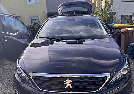 Peugeot 308 PureTech 110 Active Pack Active Pack