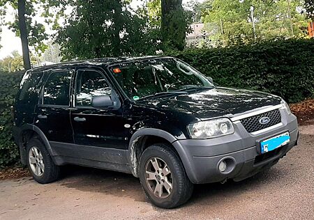 Ford Maverick ,Escape