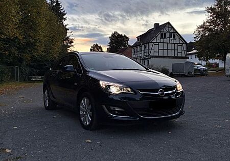 Opel Astra Sports T. 2.0 CDTI Service,Zahnriemen Neu