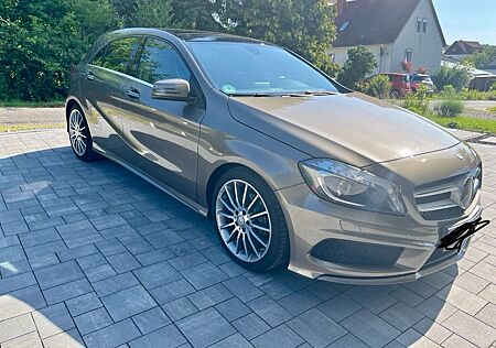 Mercedes-Benz A 180 AMG Line AMG Line