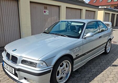 BMW 320i E36 Coupe M Paket Individual Klimaanlage