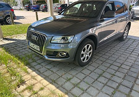 Audi Q5 2.0 TDI S tronic quattro -