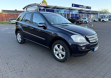 Mercedes-Benz ML 500 4MATIC -