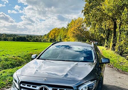 Mercedes-Benz GLA 180 gebraucht kaufen Mercedes-Benz GLA 180 Sport