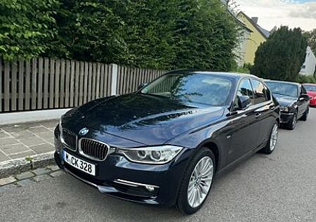 BMW 328i Luxury Line