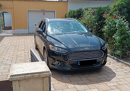 Ford Mondeo 2,0 TDCi 110kW Titanium Turnier Titanium
