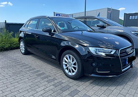 Audi A3 1.6 TDI design Sportback design