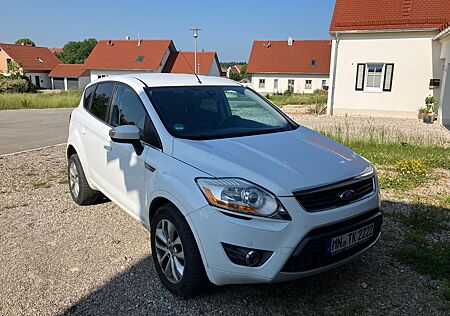 Ford Kuga 2,5 4x4 Titanium NEU TÜV / Doppelt Bereift