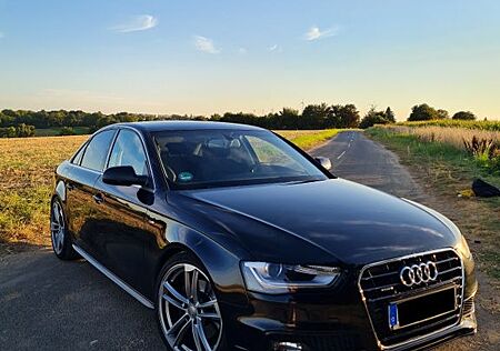 Audi A4 2.0 TFSI quattro Ambition S Line
