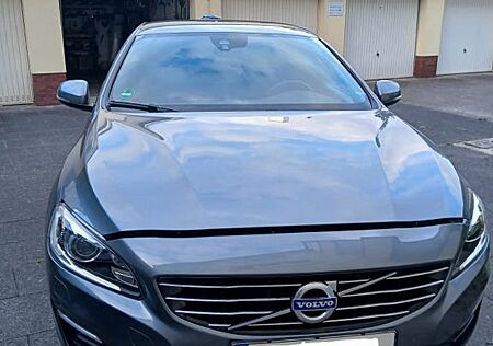 Volvo V60 T4 Linje Svart Linje Svart